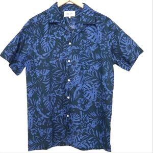 NWOT...Unison Short Sleeve Patch Pocket Shirt with Floral Camp Collar...Size 2XL